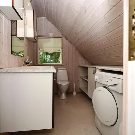 Three-bedroom Holiday In Haderslev